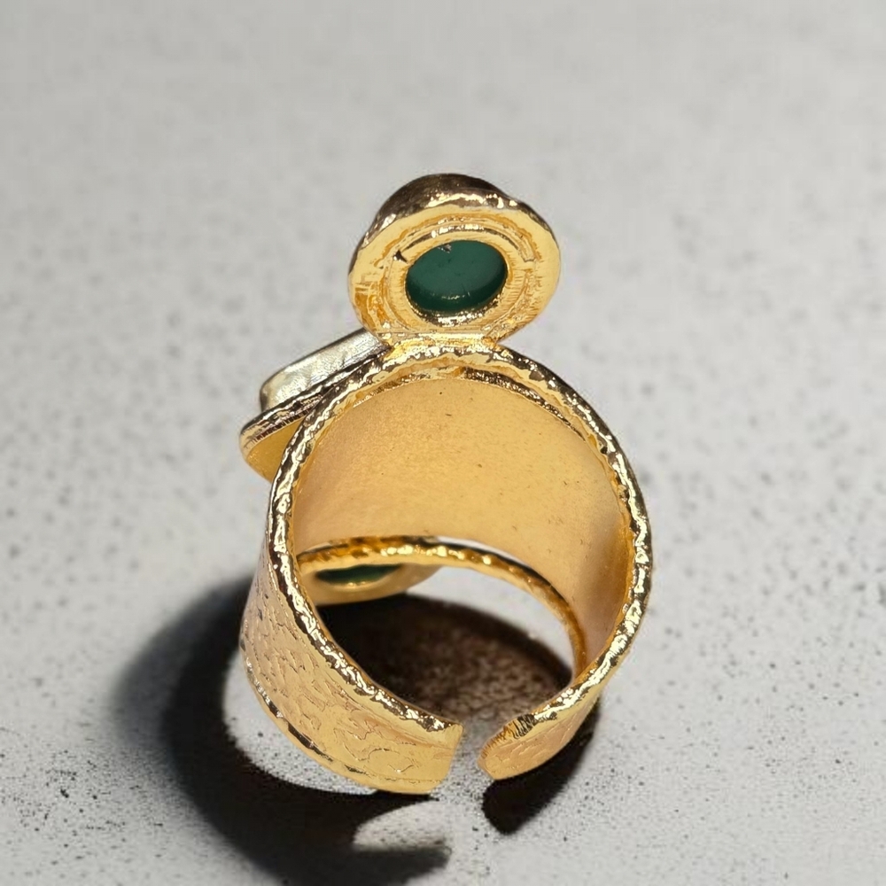 18k Gold Plated Artisan Emerald Cabochon Mother Of Pearl MOP Ring - Picture 4 of 5